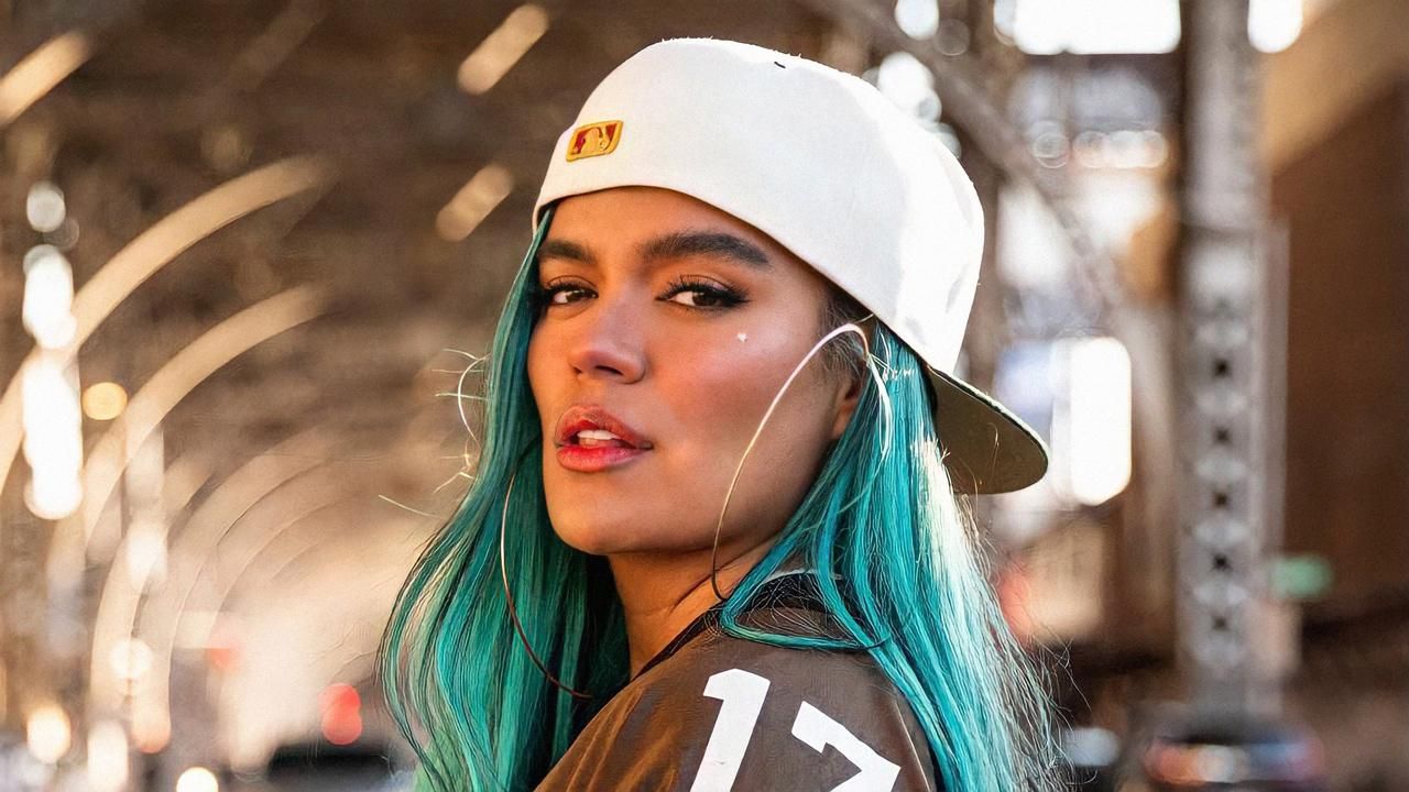 Karol G cumple uno de sus sueños; canta “Obsesión” con Aventura - Noticias de hoy en República Dominicana | De Último Minuto