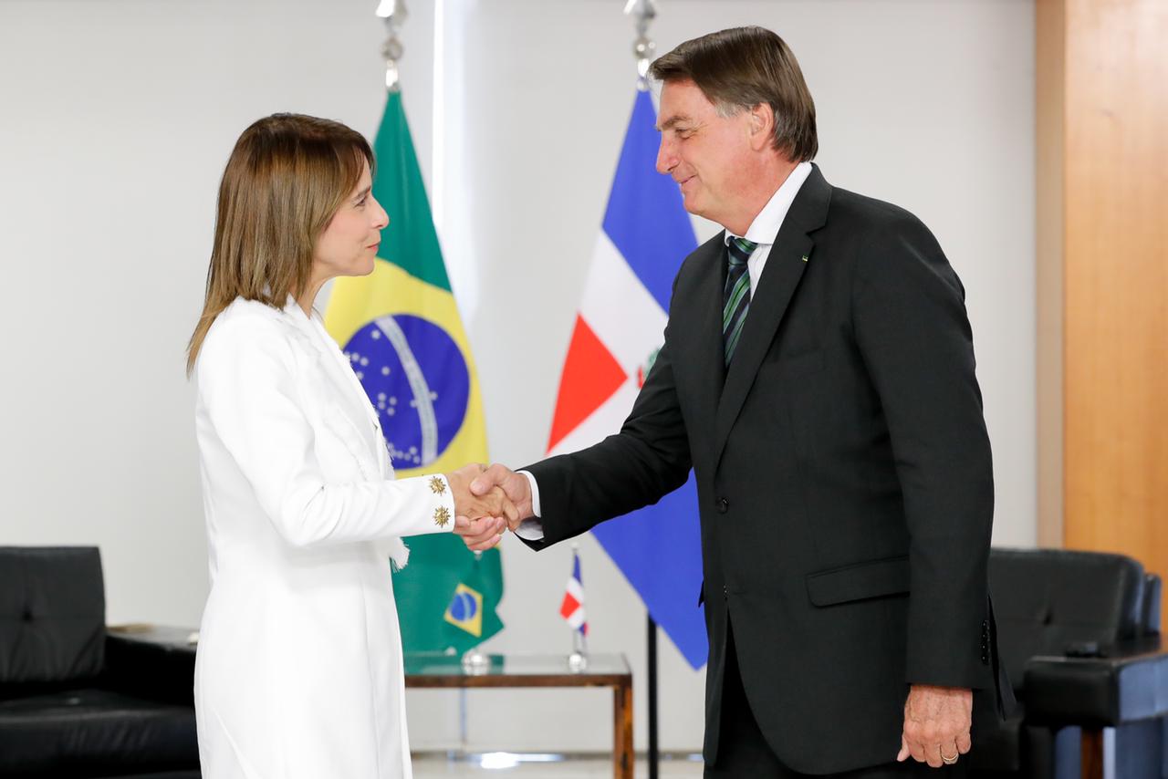 Presidente de Brasil promulga acuerdo entre Federativa de Brasil y RD sobre Exención de Visas de Turismo y Negocios - Noticias de hoy en República Dominicana | De Último Minuto