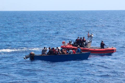 Repatrían 71 migrantes tras intentar entrar ilegalmente en Puerto Rico