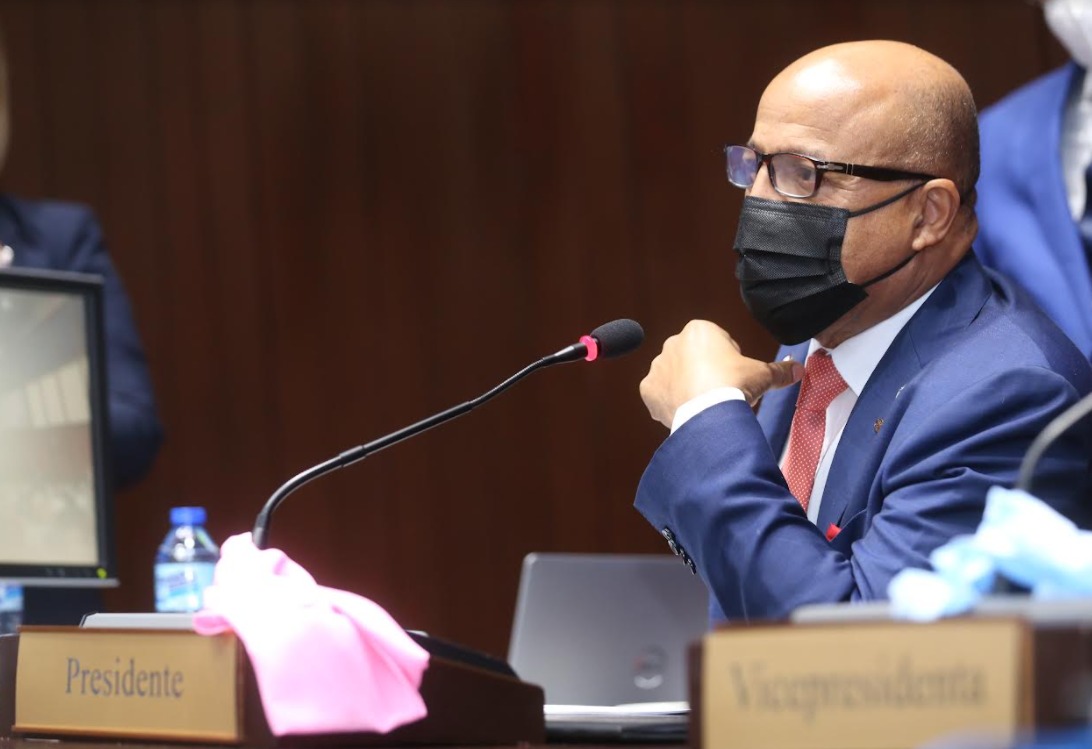 Diputados eliminan impuestos a retiro de fondos de pensiones de familiares fallecidos - Noticias de hoy en República Dominicana | De Último Minuto