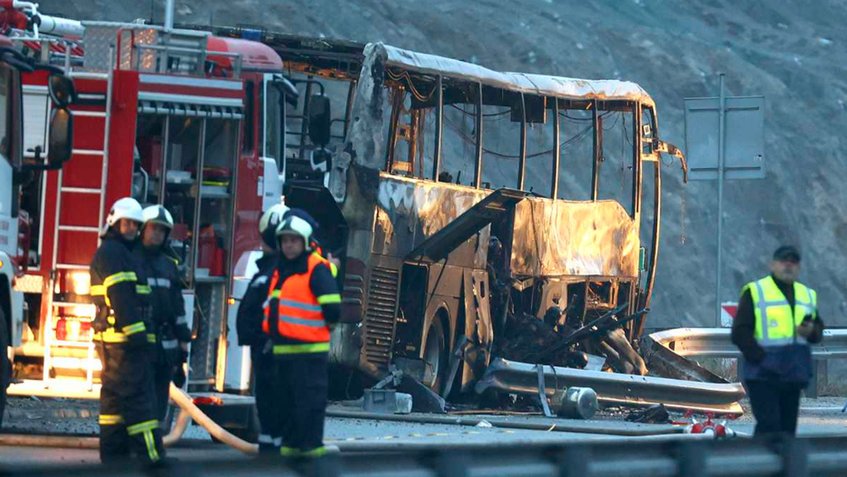 Accidente de tránsito deja al menos 46 personas fallecidos en Bulgaria