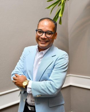 Ángel Nadal, el liderazgo académico que la salud dominicana necesita