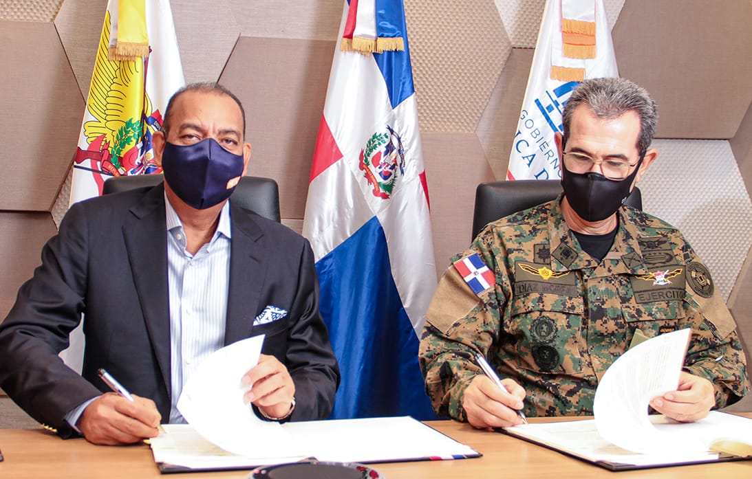 Firman acuerdo para mejorar el servicio de Asistencial Vial en las carreteras