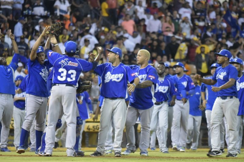 Tigres doman a Leones y ganan primer partido bajo las riendas de Offerman