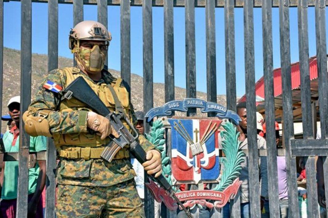Empresarios respaldan el control fronterizo de los militares
