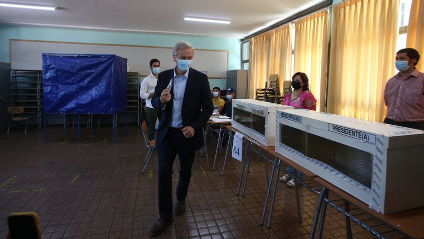 Chile va a segunda vuelta en elecciones presidenciales