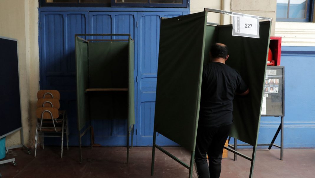Centros de votación abren en Chile para la segunda vuelta de las presidenciales