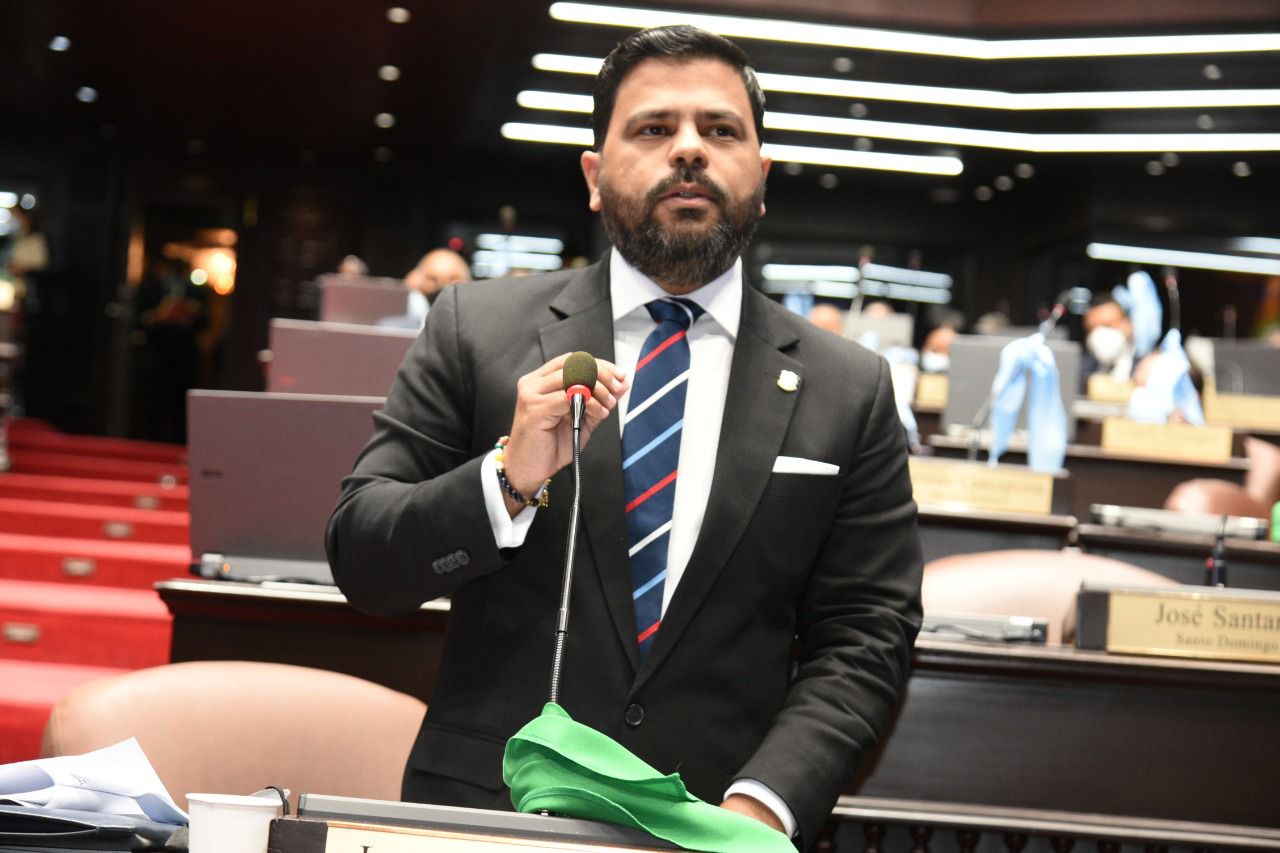 Diputado lamenta que Código Penal no se haya aprobado por intereses particulares - Noticias de hoy en República Dominicana | De Último Minuto