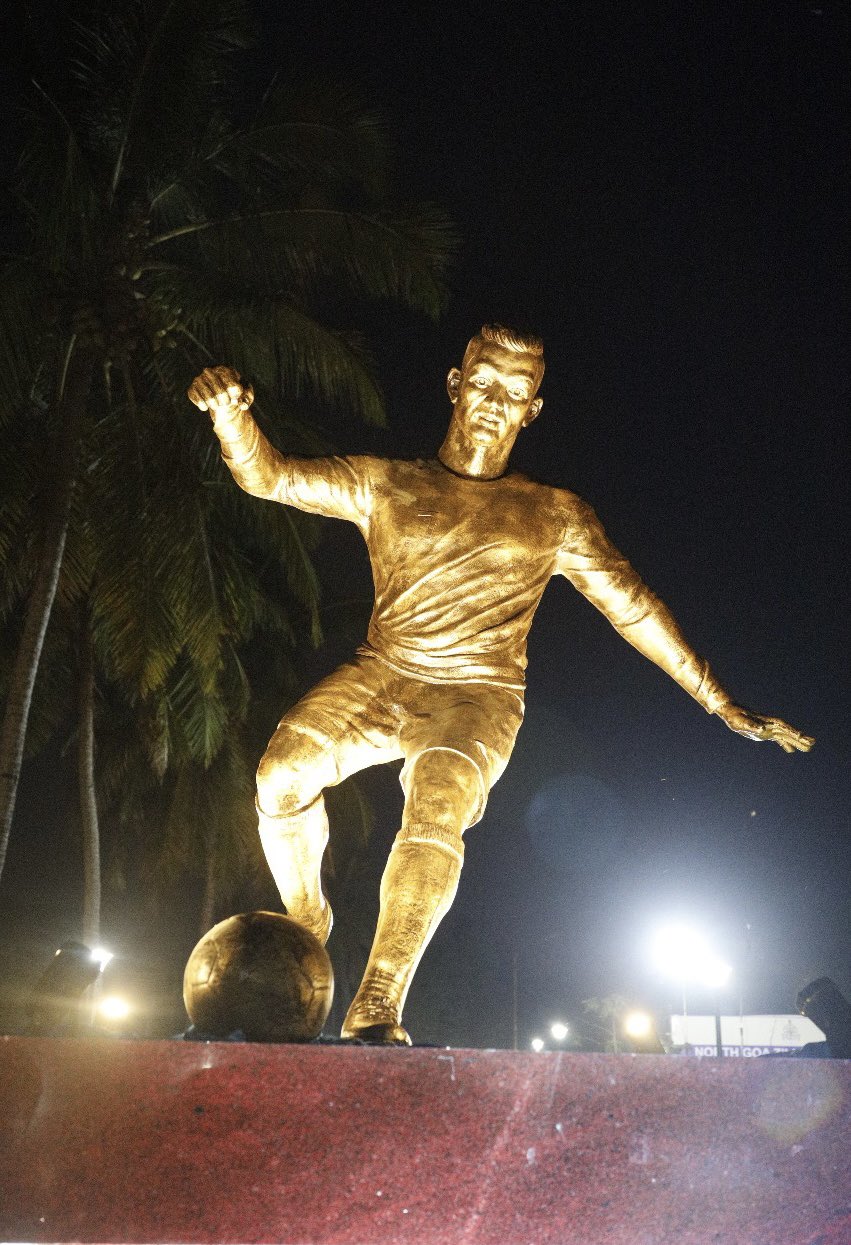 Estatua de Cristiano Ronaldo en la India causa controversia