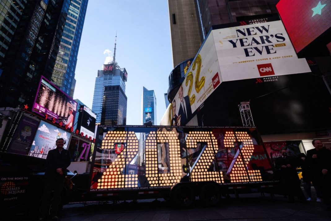 Nueva York continuará con planes para recibir el 2022 en Times Sqaure