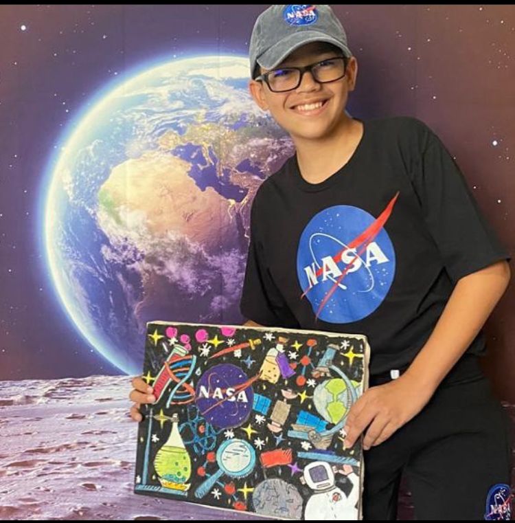 Niño de 13 años recibe certificación de la NASA por descubrir un asteroide