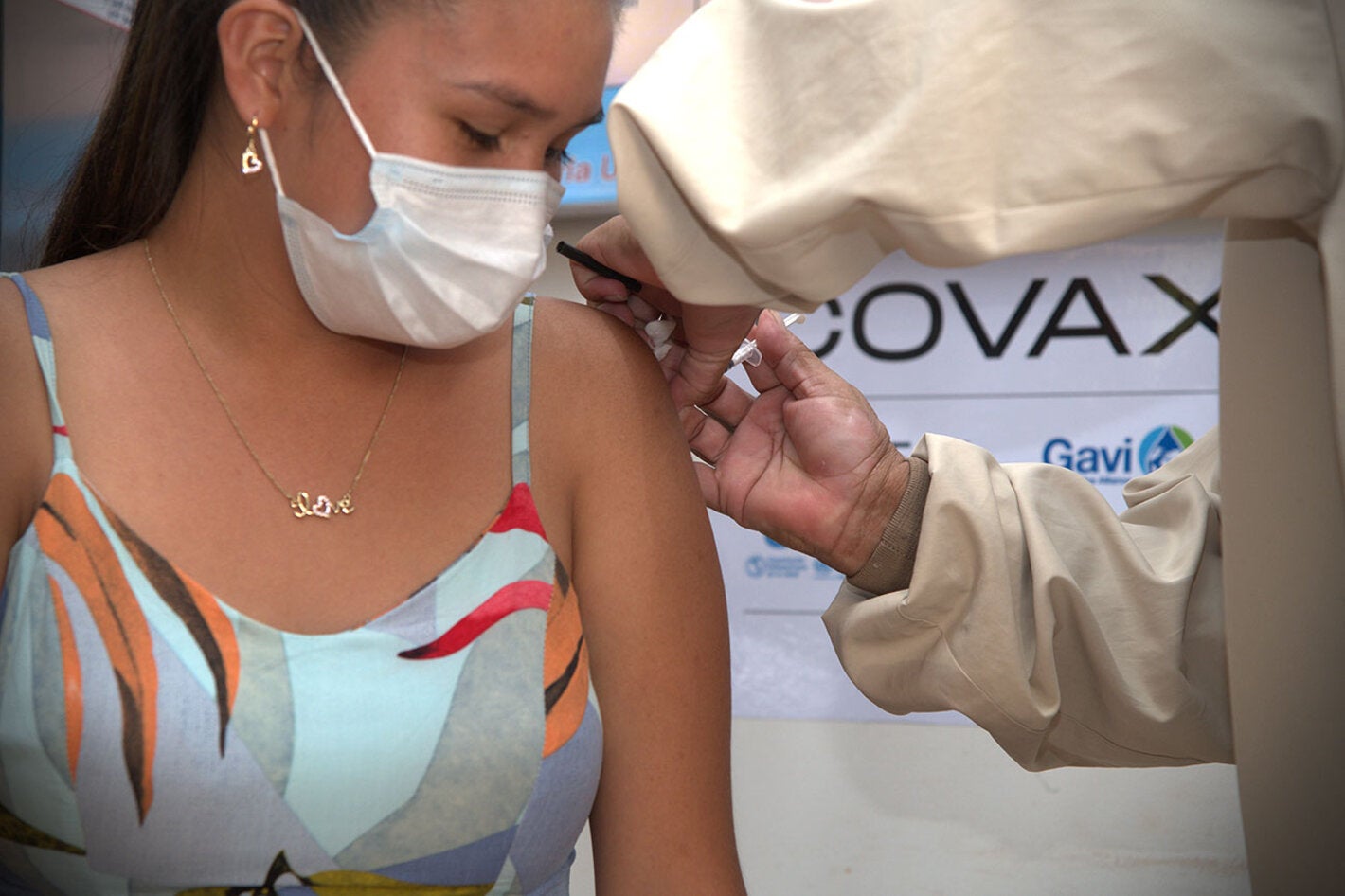 América acaba 2021 con el peor registro de la covid pero arriba en vacunación