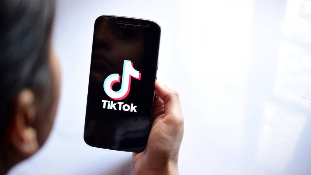 Muere niña de 10 años tras participar en desafío de TikTok