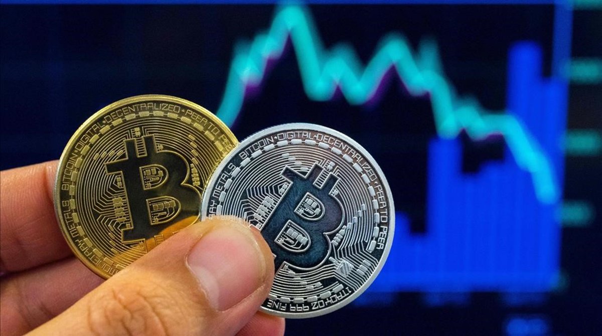 Un usuario cae en una trampa y paga US$1,14 millones en bitcoines a  estafadores | De Último Minuto