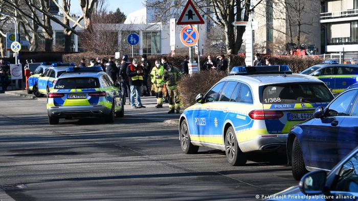 Varios heridos y el agresor muerto durante un tiroteo en una clínica universitaria