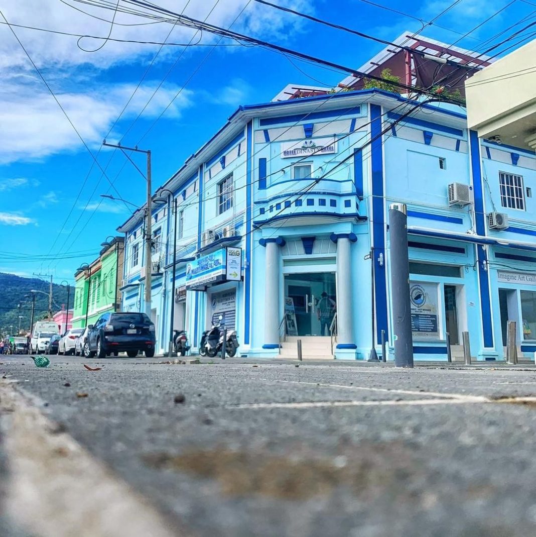 Dinasty Hotel: Un lugar acogedor en el Centro Histórico Cultural de San Felipe de Puerto Plata