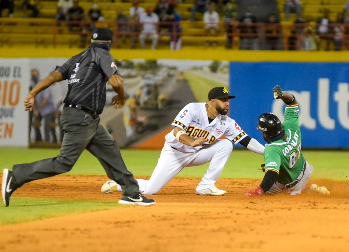 ¡Estrellas se sacuden! Salen de sótano tras derrotar Águilas