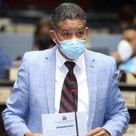 Diputado dice orientación sexual es "un gusto" que no debe estar en Código Penal