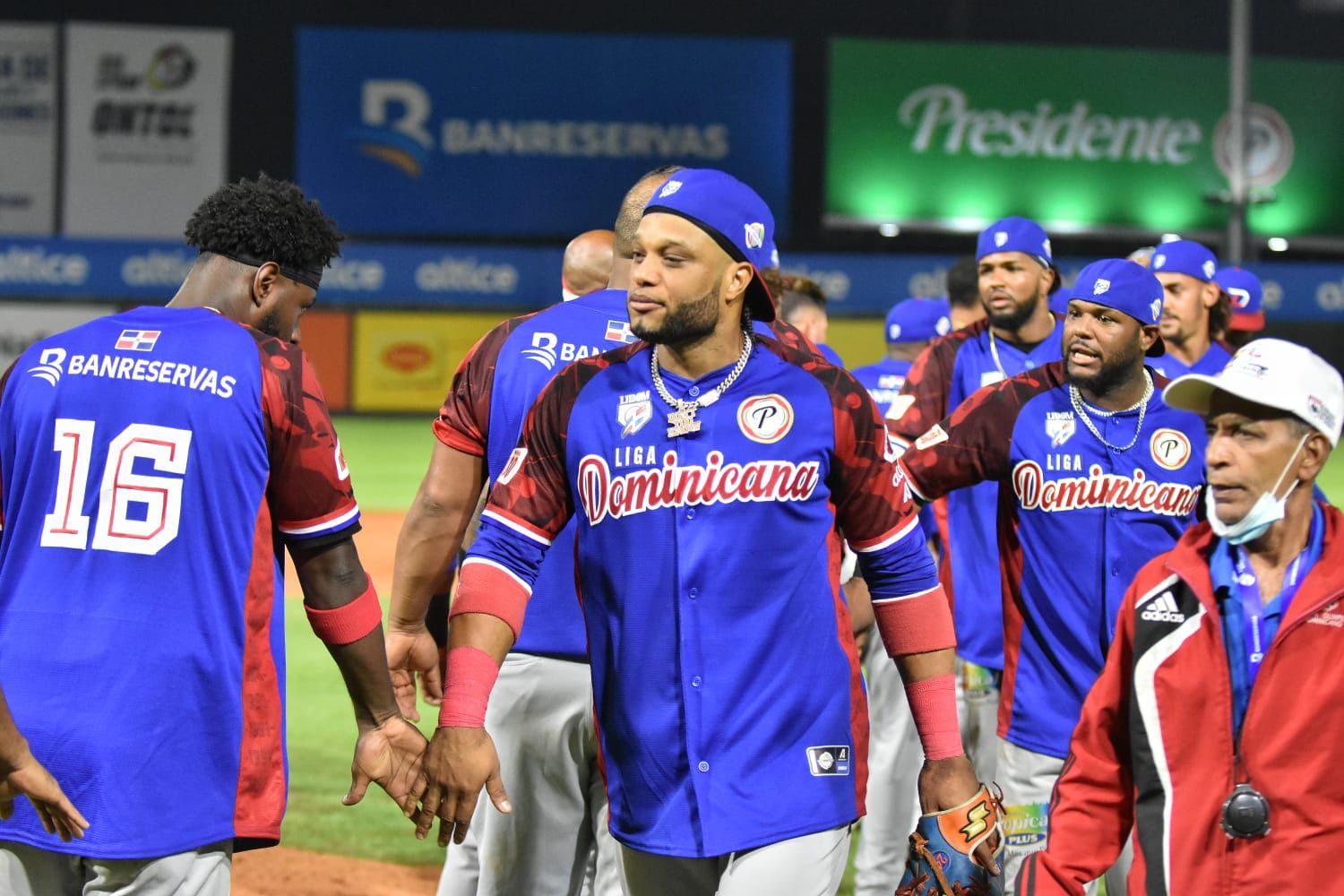 República Dominicana derrota a México en apertura de la Serie del Caribe 2022