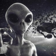 ¡Alerta! Hombre que viene del futuro asegura “pronto” los humanos tendrán contacto con extraterrestres - Noticias de hoy en República Dominicana | De Último Minuto