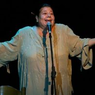 La actriz cubana Corina Mestre recibe el Premio Nacional de Teatro 2022 - Noticias de hoy en República Dominicana | De Último Minuto