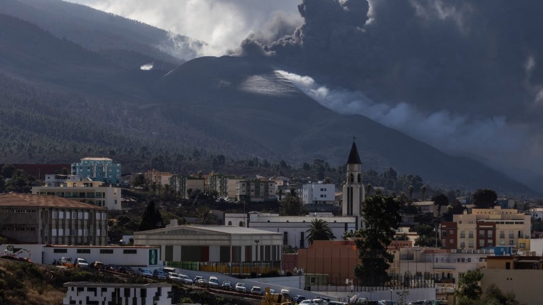 Unos mil afectados por el volcán de La Palma podrán regresar a sus casas