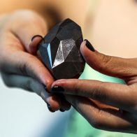 El impresionante diamante negro vendido por 4.3 millones de dólares - Noticias de hoy en República Dominicana | De Último Minuto