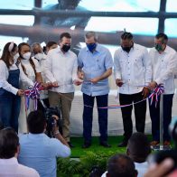 Abinader inaugura empresa de Robinson Canó EAST Recycling en SPM