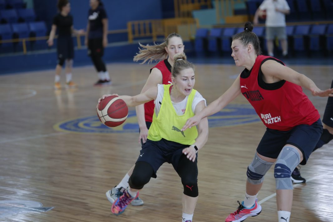 Bélgica y Rusia se disputarán plaza en clasificatorio de baloncesto femenino en RD