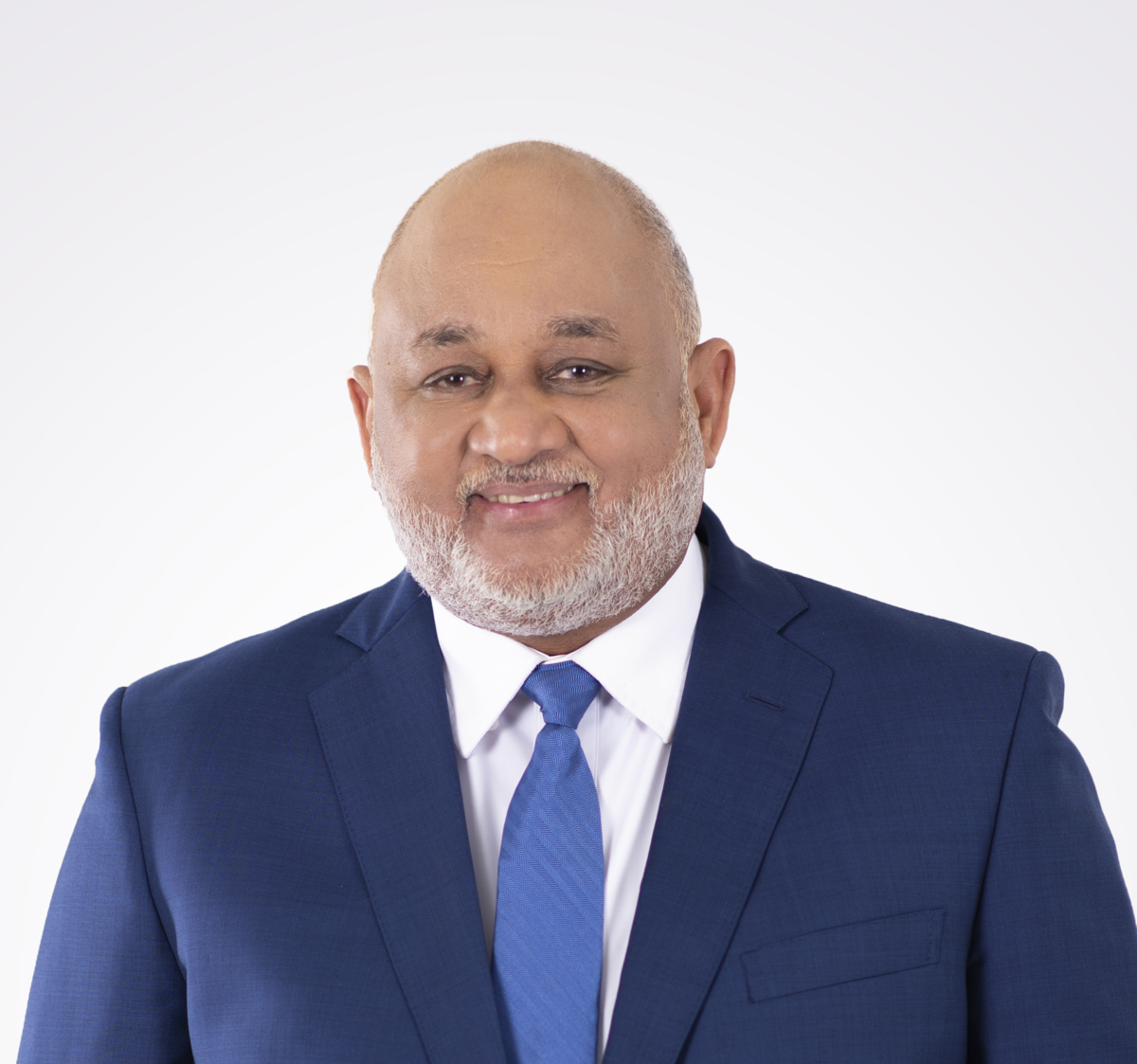 ¿Quién es Roberto Fulcar? - Noticias de hoy en República Dominicana | De Último Minuto