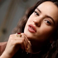 Rosalía logra su primer álbum en el top 10 de la Billboard y suma un nuevo no.1 en España - Noticias de hoy en República Dominicana | De Último Minuto