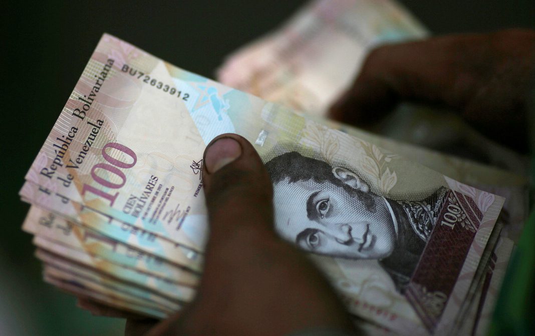 Nuevo salario mínimo en Venezuela, insuficiente para salir de la pobreza