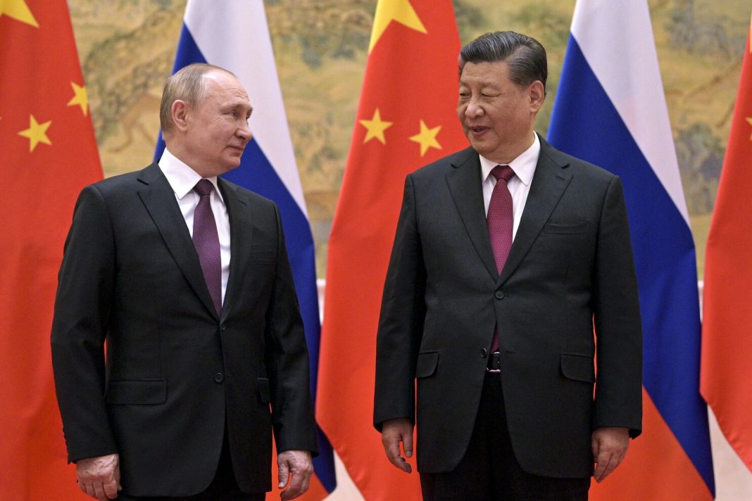 China espera que Rusia y Ucrania continúen las negociaciones