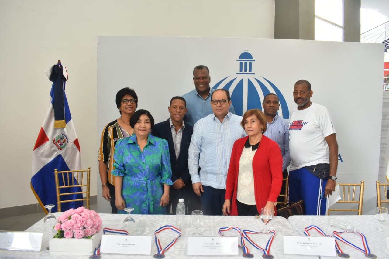 Ministerio de Deportes anuncia "Caminata por la inclusión"