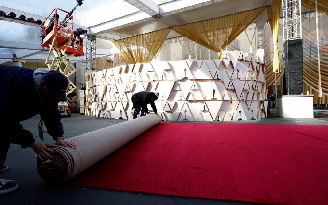 Hollywood despliega la alfombra roja de los Óscar dos años después
