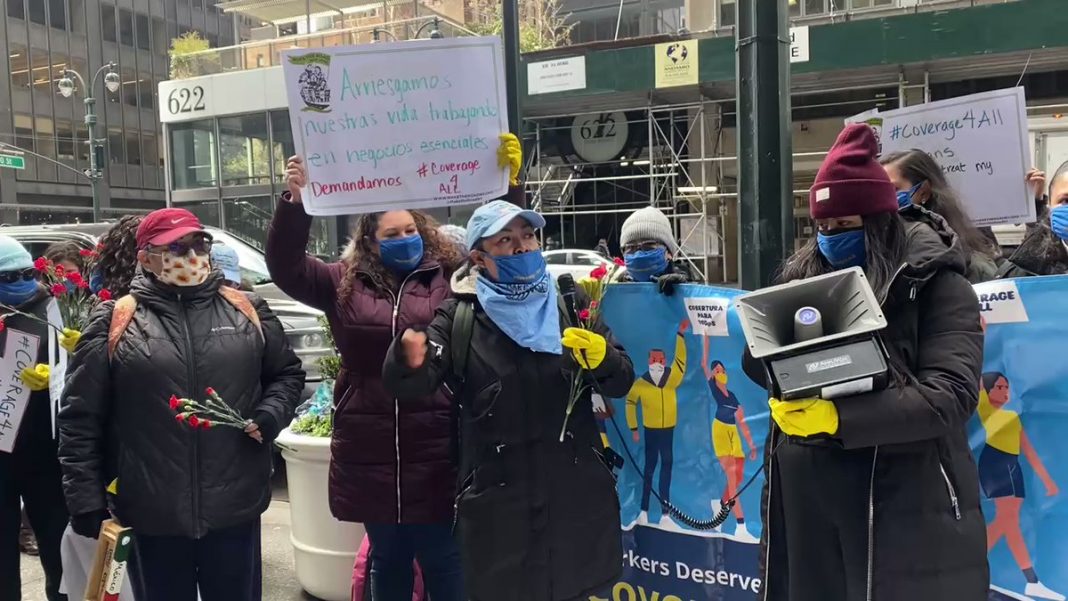 Empleadas domésticas exigen cobertura médica en nuevo presupuesto Nueva York