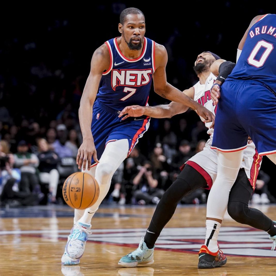 Los Nets pierden otra vez a pesar del regreso de Kevin Durant a la NBA