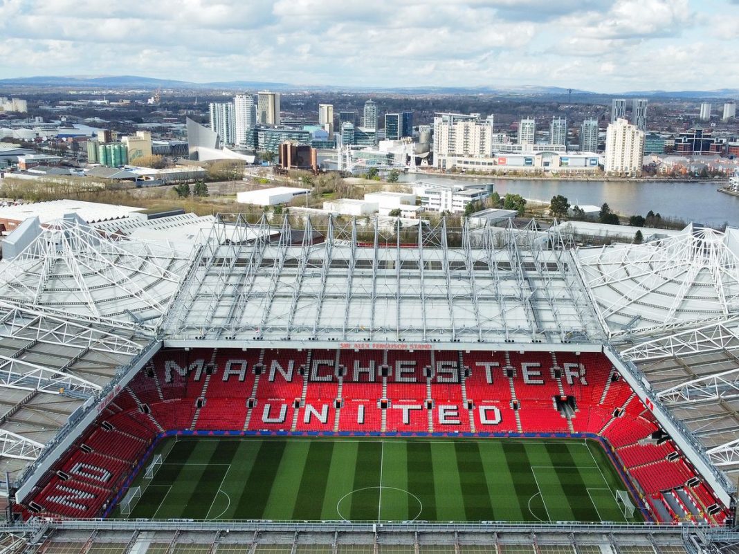 El Manchester United confirma la remodelación de Old Trafford