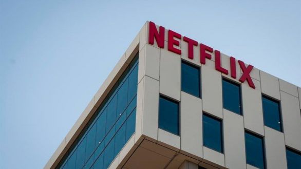 Netflix pierde un tercio de valor en bolsa y siembra dudas sobre su futuro