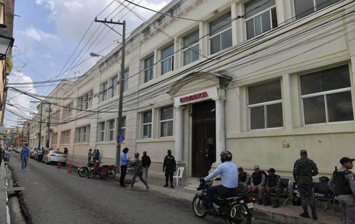 Suspenden inauguración Hospital Padre Billini; continúan trabajos de remozamiento - Noticias de hoy en República Dominicana | De Último Minuto