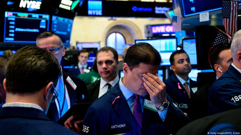 Wall Street cierra con fuertes pérdidas y el Nasdaq cae un 4,17%