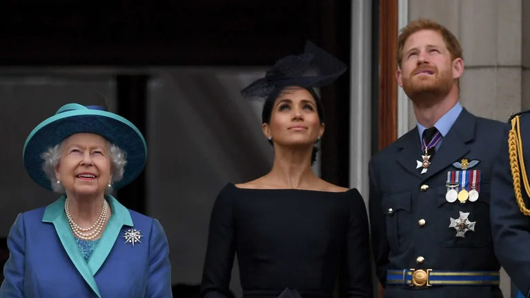 El príncipe Harry y Meghan Markle visitaron de incógnito a la reina Isabel II