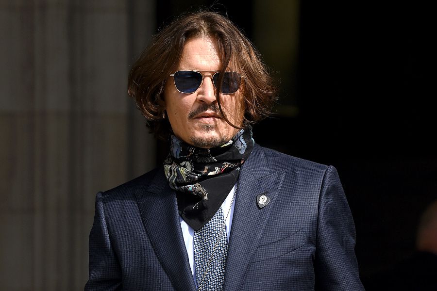 Johnny Depp insiste en que él ha sido víctima de violencia doméstica