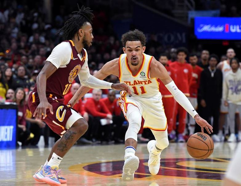 Trae Young silencia Cleveland y los Hawks avanzan a playoffs de NBA