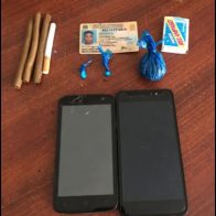 Apresan a dos personas con droga, celulares y motocicleta en Villa Vásquez - Noticias de hoy en República Dominicana | De Último Minuto