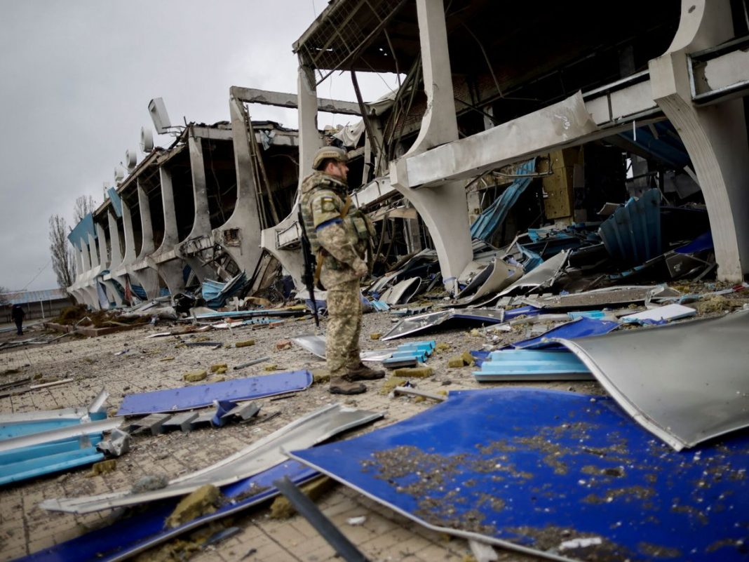 Misiles ucranianos destruyen aeropuerto en Dnipro
