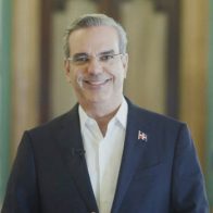 Luis Abinader llama a los perremeistas a actuar con transparencia