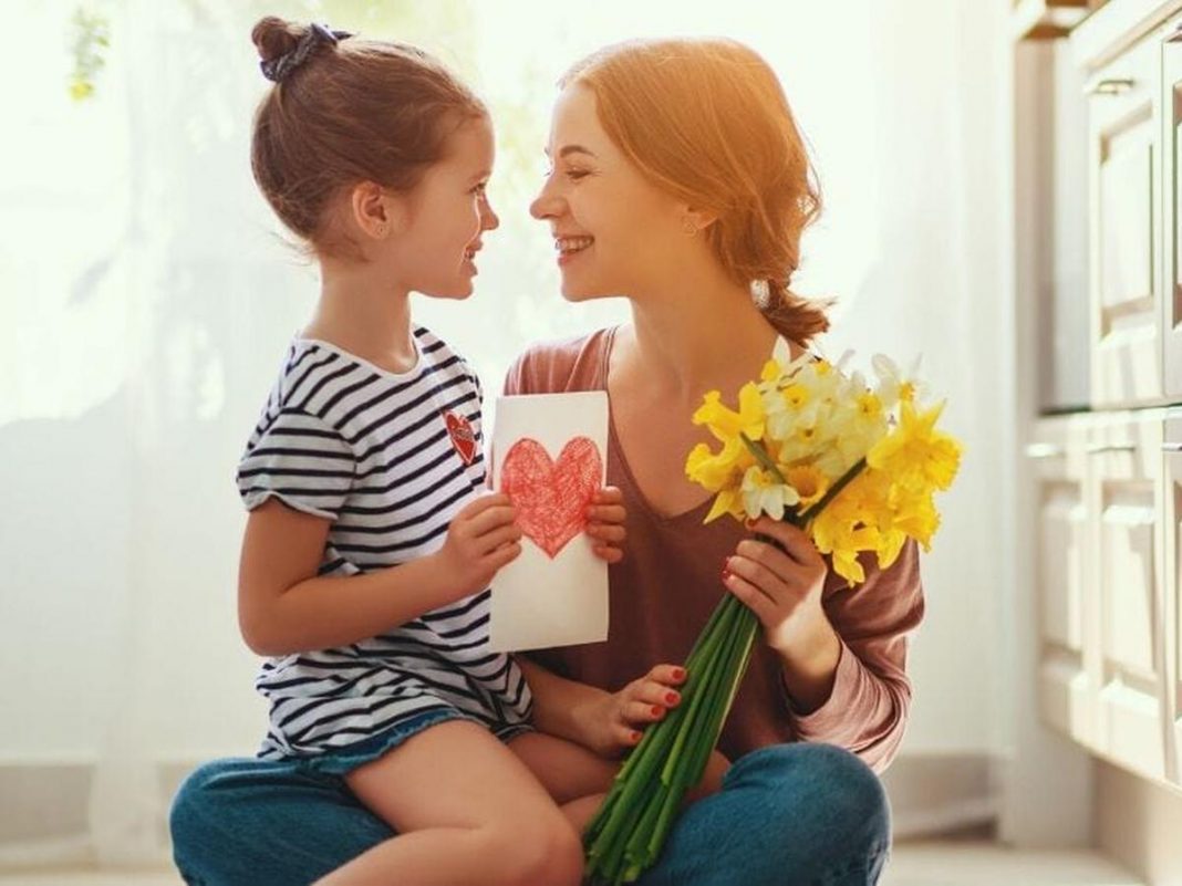 Decenas de países celebran el Día de las Madres este domingo