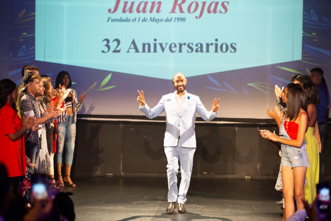 Tras 32 años de carrera, Juan Rojas se retira del mundo del modelaje