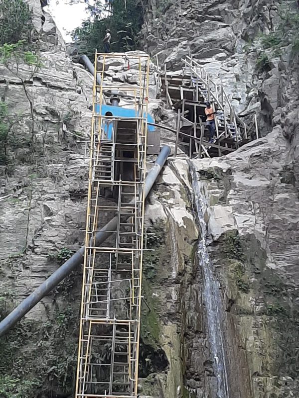 Paralizan construcción de acueducto del Inapa en área protegida - Noticias de hoy en República Dominicana | De Último Minuto